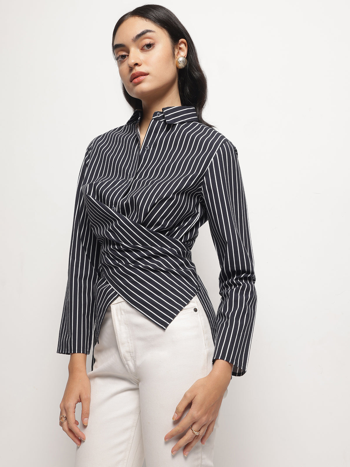 BLACK STRIPES SHIRT