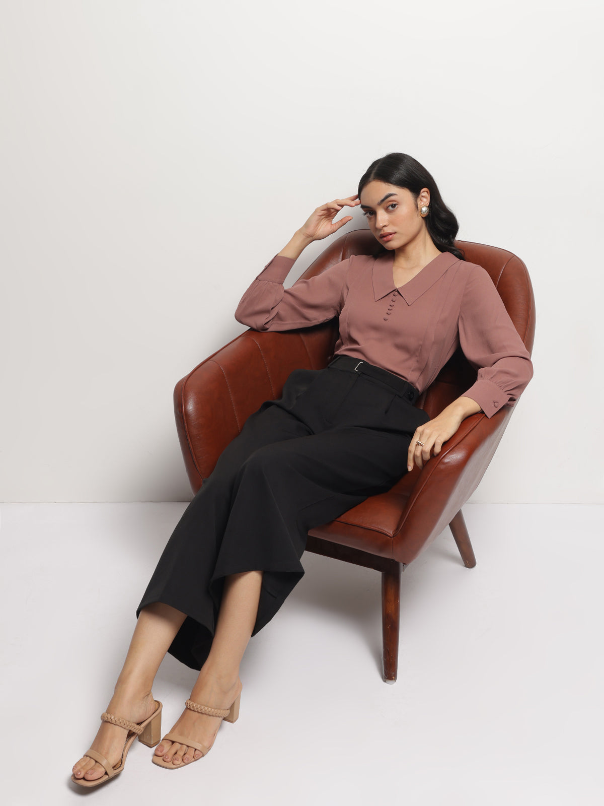 Grape Shake Long Collar Pintuck Full Sleeves Top