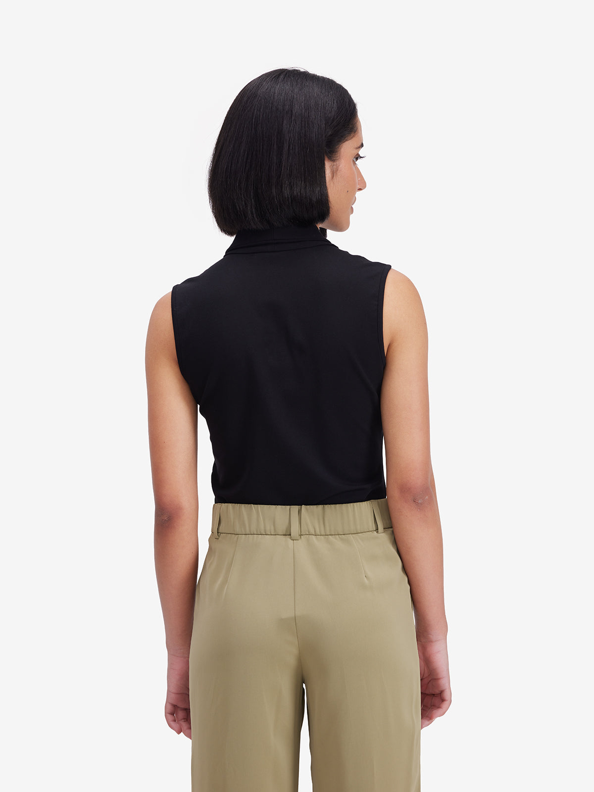 Black Sleeveless Top