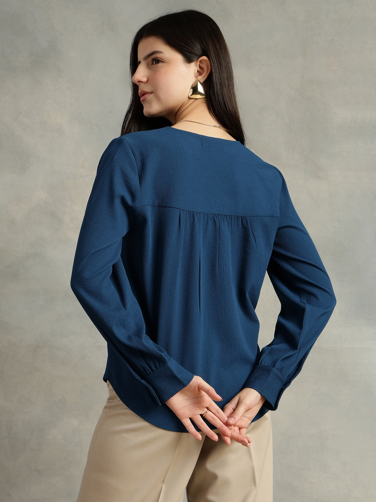 Blue V-Neck Long Sleeves Top