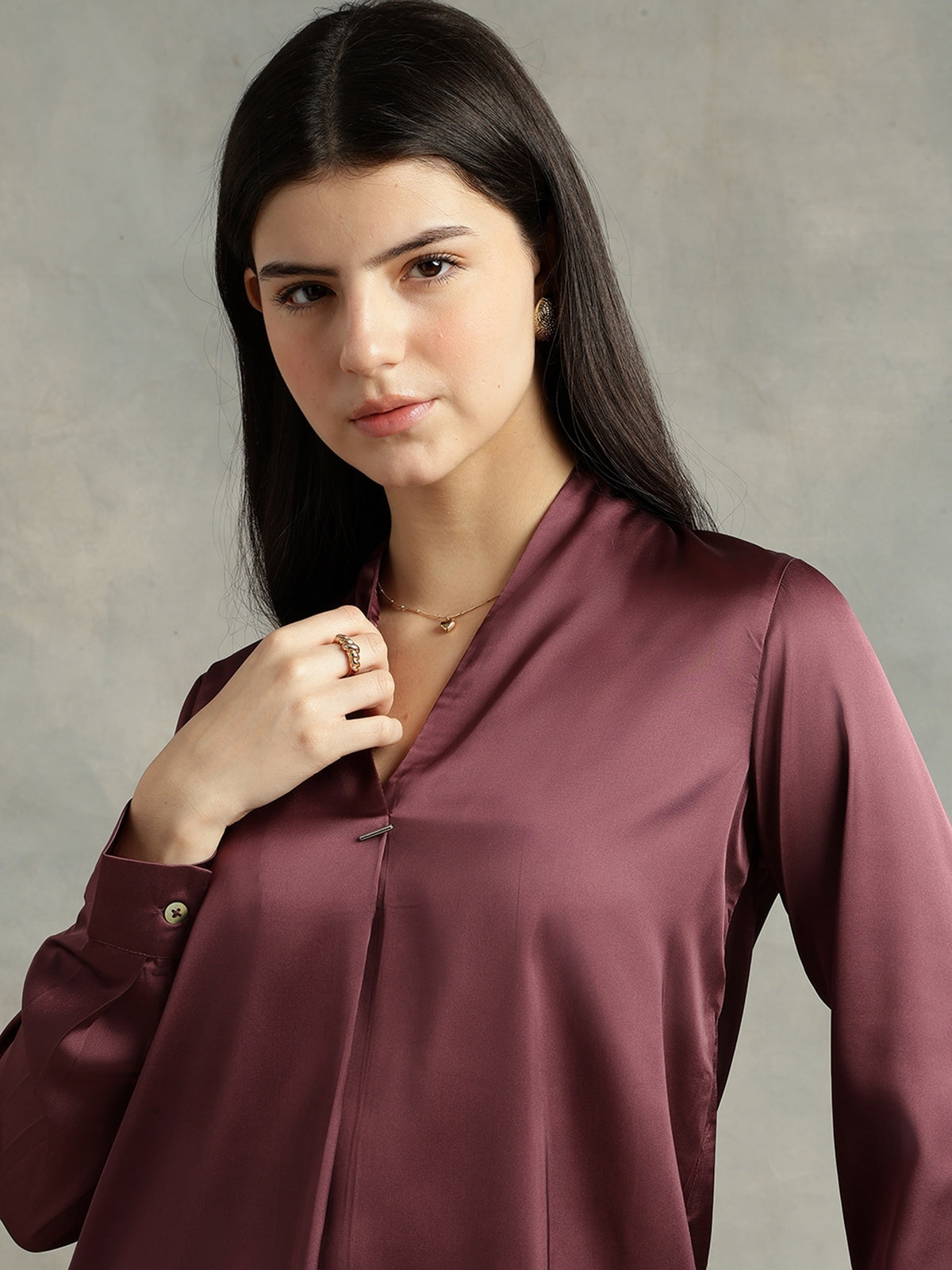 Wine Satin V-Neck Long Sleeves Top