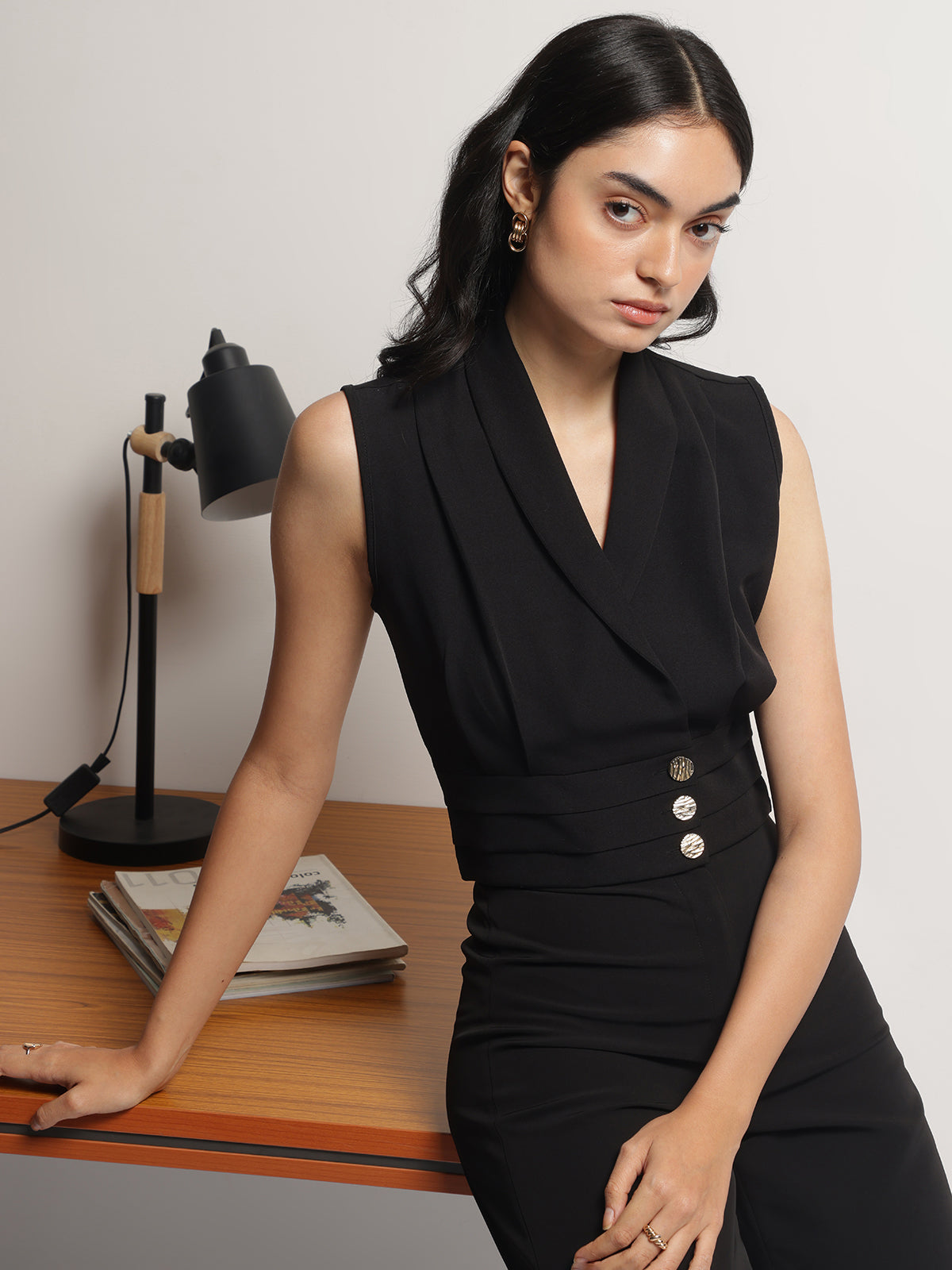 Business Formal Collared Sleeveless Waist