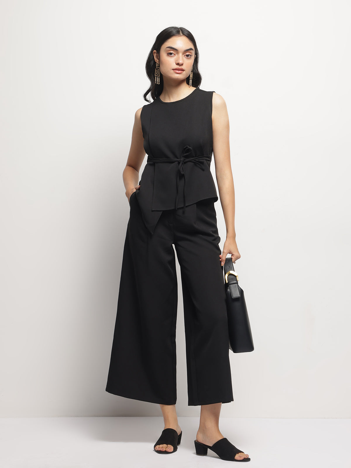 Overlap Asymmetrical Tie Knot Top